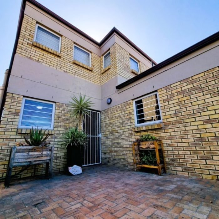 Property-Studio_2153_02